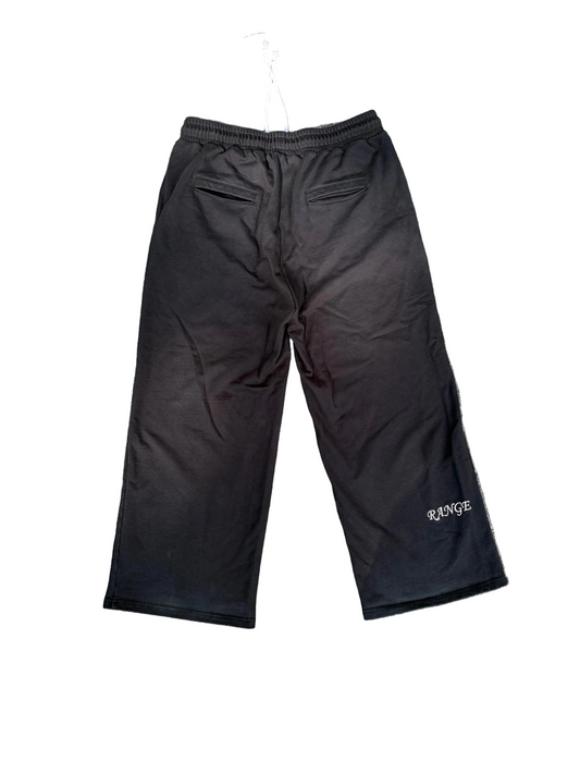 SIGNATURE SWEATS